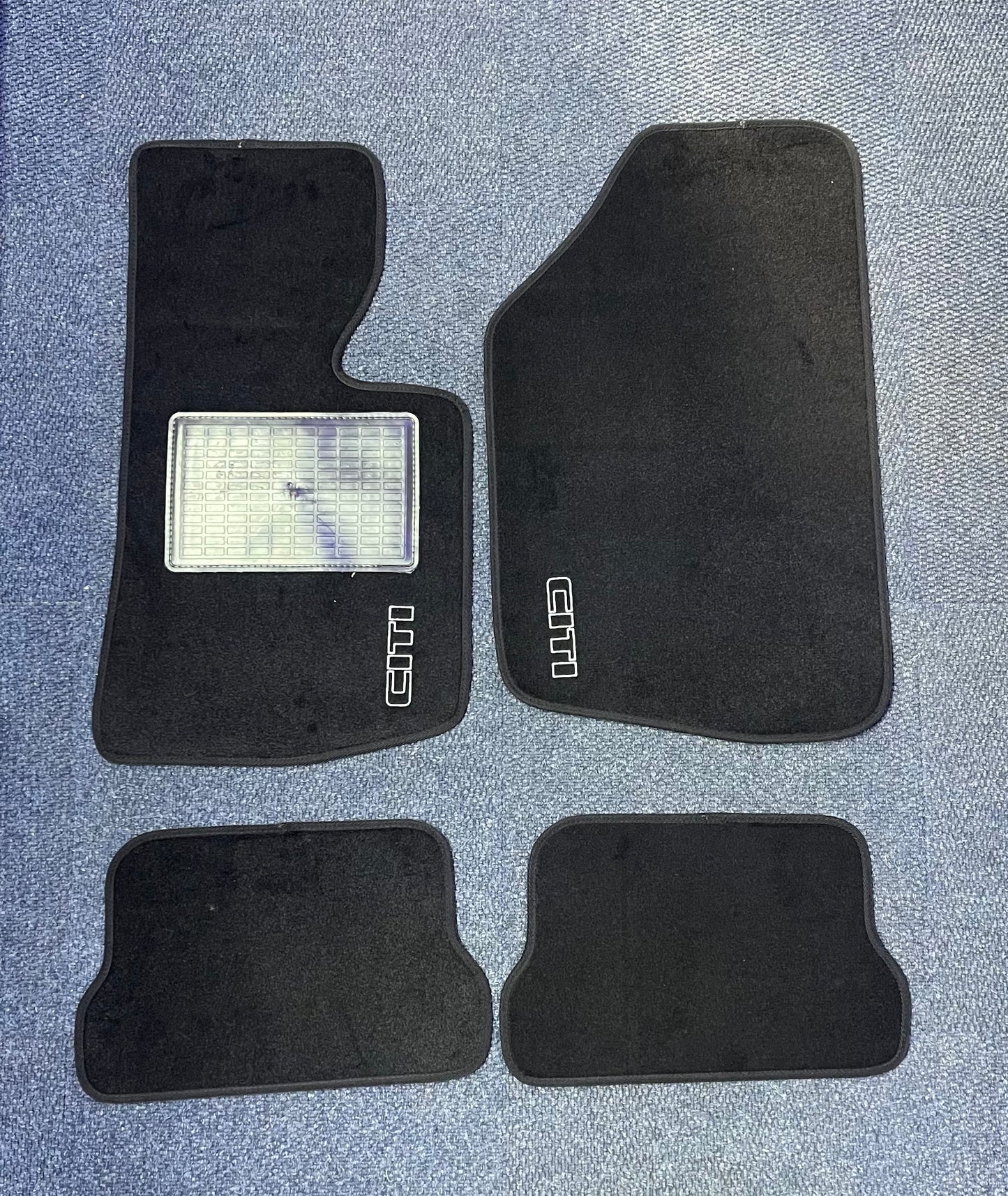 Vw Golf 1 Replacement Mats ( Set )