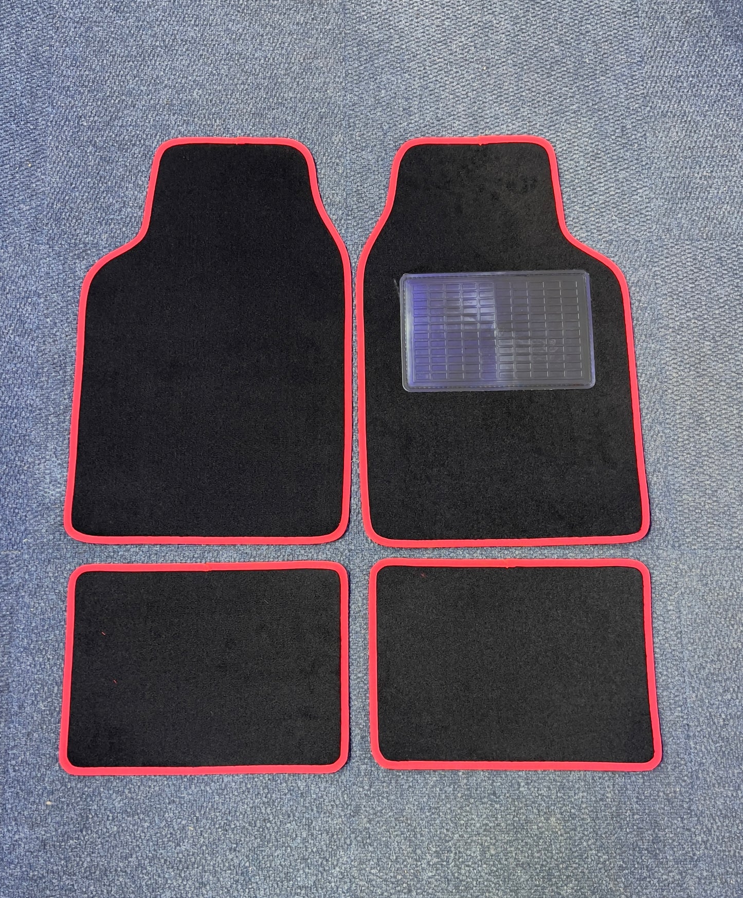 Universal Carpet Mats ( Set )