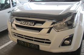 Isuzu Bonnet Guard CARBON